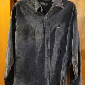 Mens button-down shirt